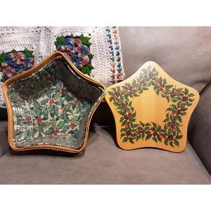 2001 Longaberger Green Shining Star Basket w/Holly Liner, Protector, and Tie-On